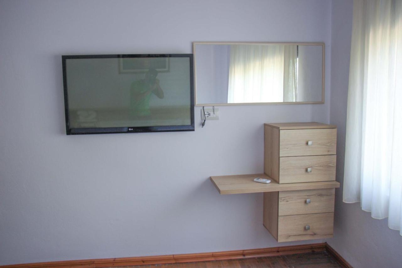 Ballo Apartments Gjirokastër 外观 照片
